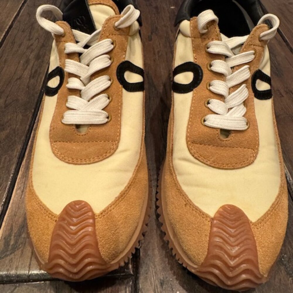 Loewe-Beige Size 38